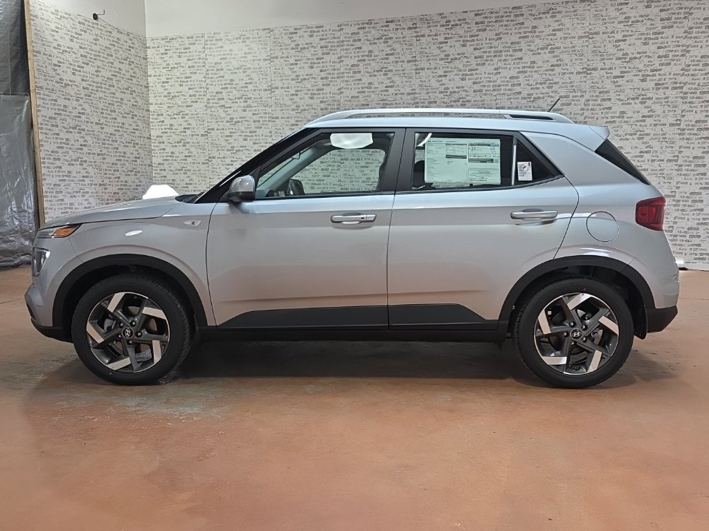 New 2026 Hyundai Venue SEL image 4