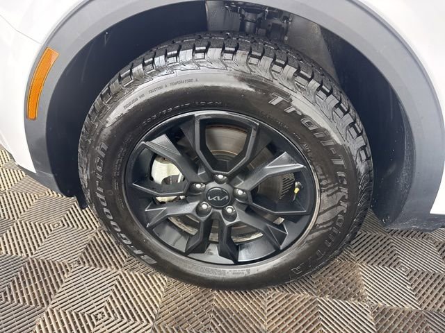Certified 2025 Kia Sportage X-Pro image 30