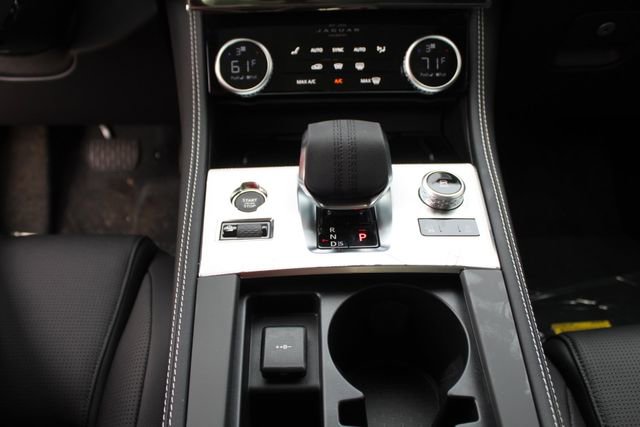 New 2026 Jaguar F-PACE R-Dynamic S image 13