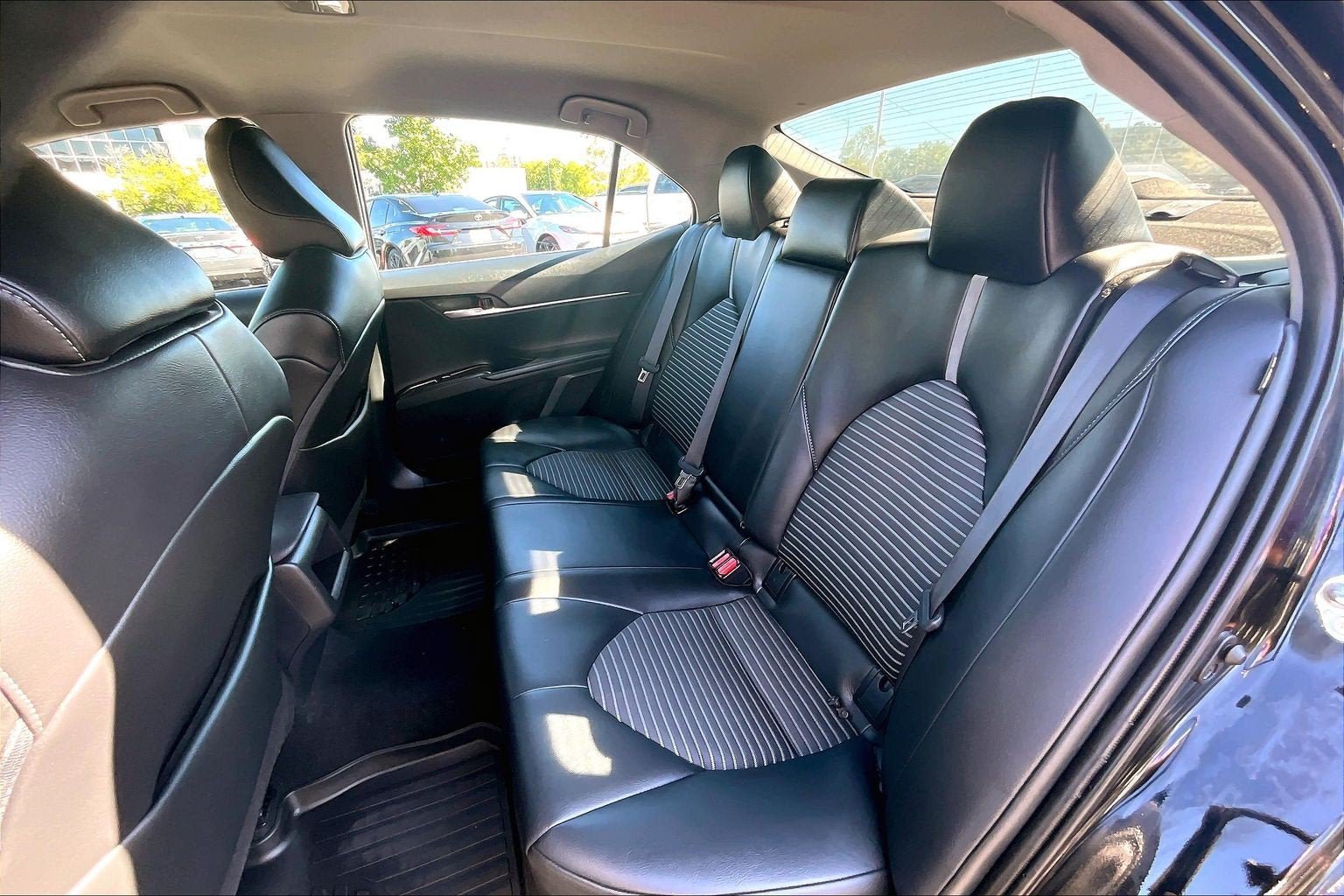 Used 2023 Toyota Camry SE FWD image 24