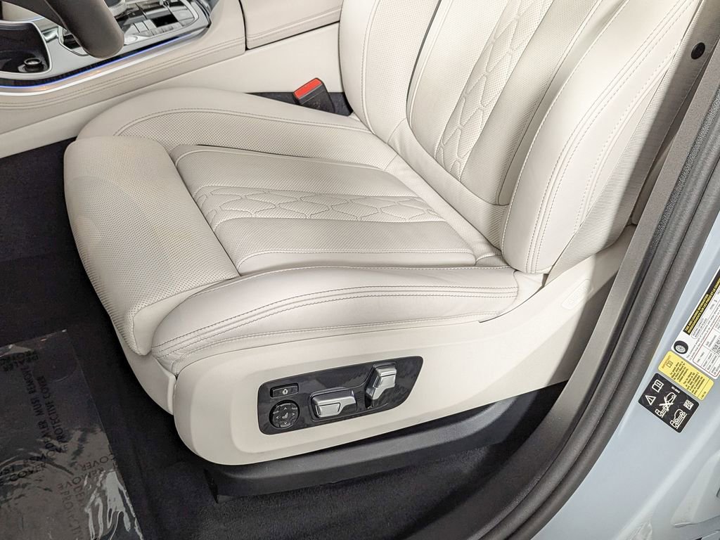 Certified 2024 BMW X5 M60i AWD/4WD image 22