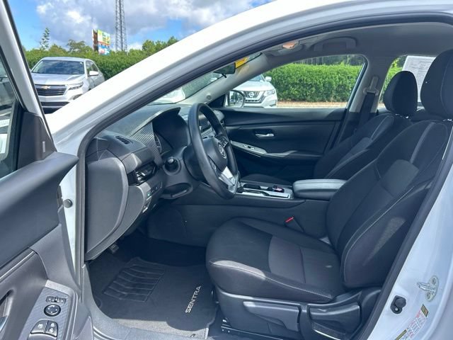 Used 2025 Nissan Sentra SV FWD image 14