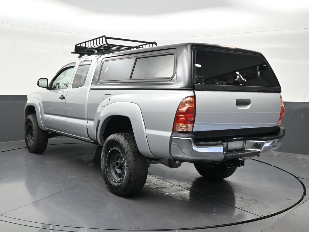 Used 2013 Toyota Tacoma PreRunner w/ SR5 Pkg RWD image 3