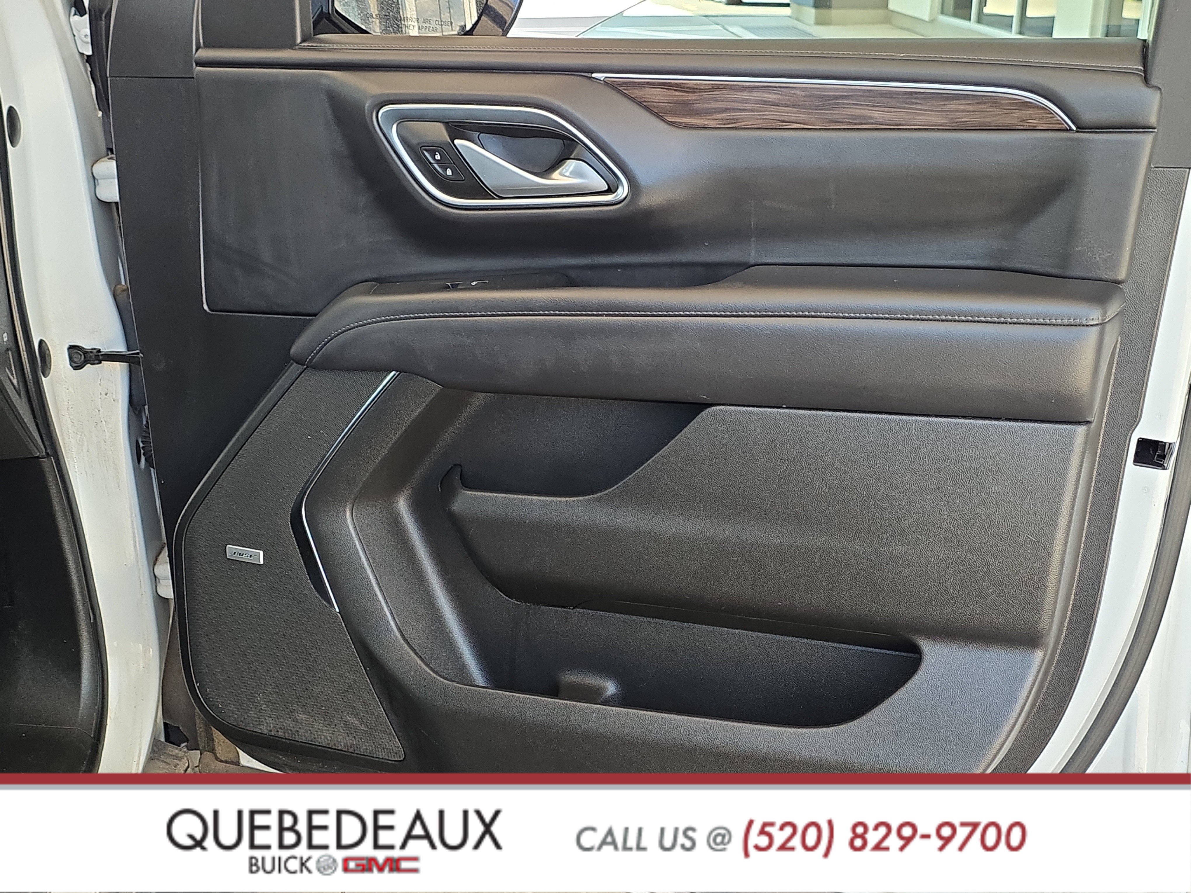 Used 2022 Chevrolet Suburban LT RWD image 24