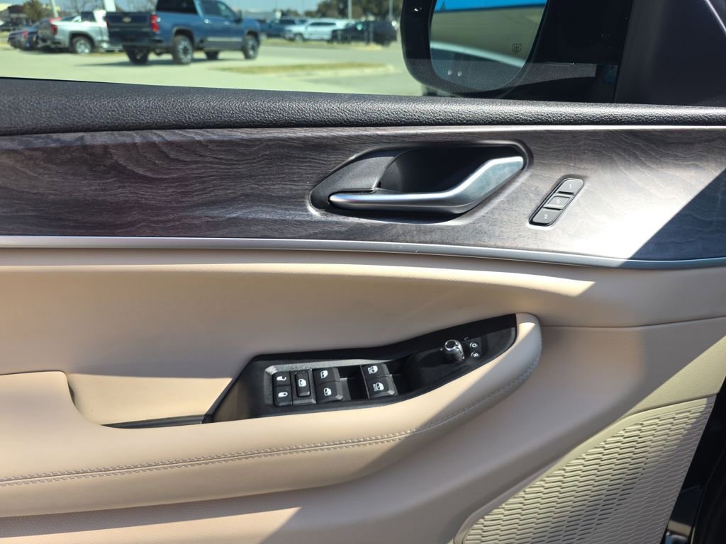 Used 2023 Jeep Grand Cherokee Limited w/ Luxury Tech Group II image 15