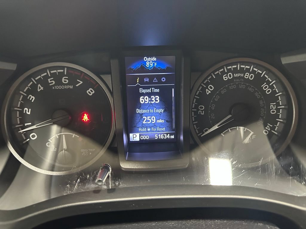 Used 2021 Toyota Tacoma TRD Off-Road w/ Technology Package AWD/4WD image 23