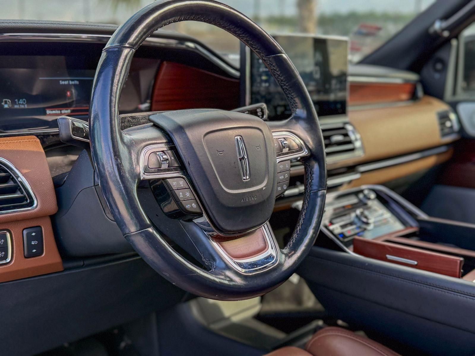 Used 2022 Lincoln Navigator Reserve image 20