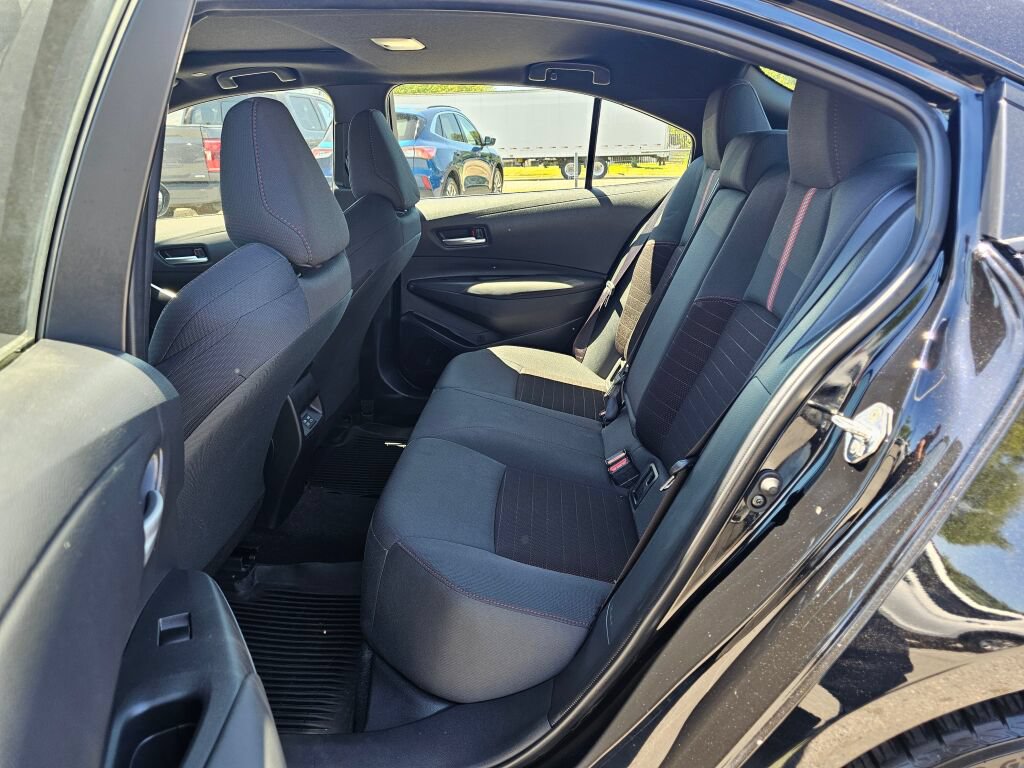 Used 2024 Toyota Corolla SE w/ SE Premium Package FWD image 12