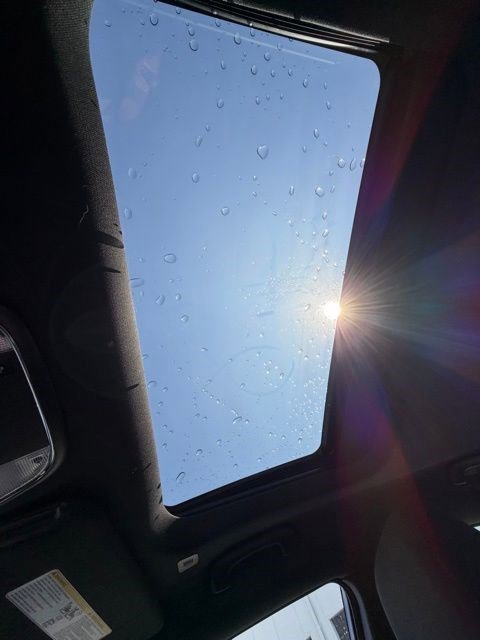 Used 2023 Dodge Charger SXT w/ Cold Weather Package image 18