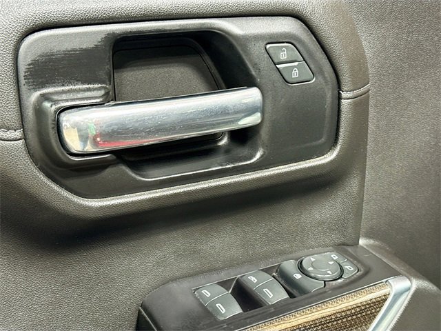 Used 2019 Chevrolet Silverado 1500 LT Trail Boss image 19