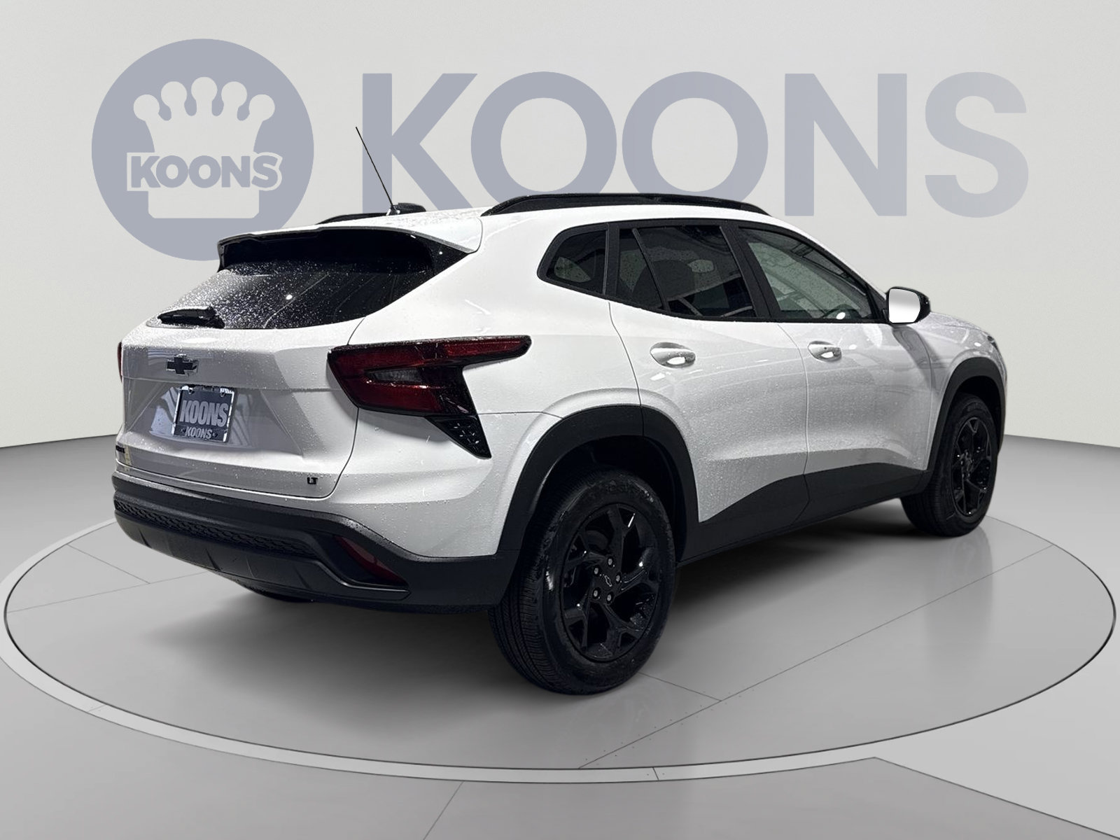 New 2026 Chevrolet Trax LT w/ Midnight Edition FWD image 11