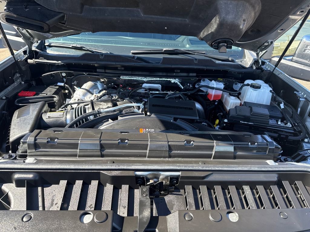 Used 2025 Chevrolet Silverado 2500 LTZ w/ LTZ Premium Package image 23