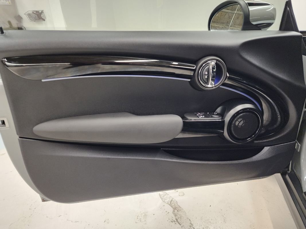 Used 2022 MINI Cooper SE image 11