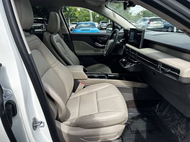 Certified 2024 Lincoln Corsair AWD w/ Equipment Group 101A image 35