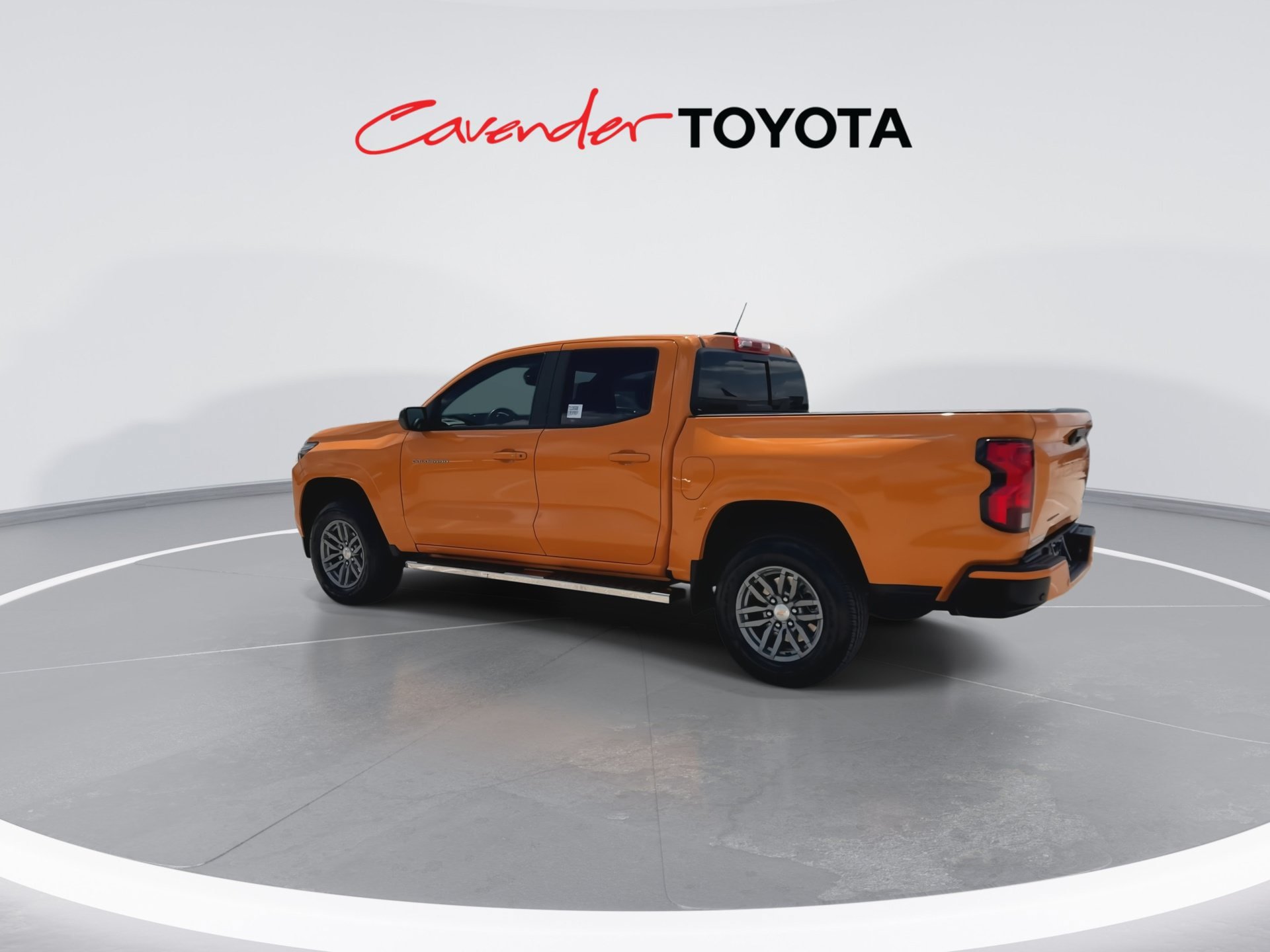 Used 2026 Chevrolet Colorado LT RWD image 6