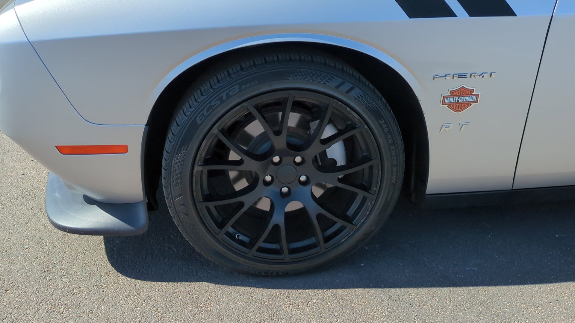 Used 2022 Dodge Challenger R/T image 11