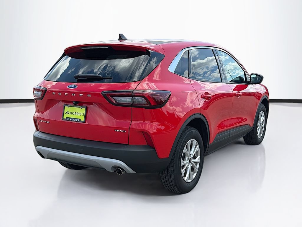 Used 2024 Ford Escape Active AWD/4WD image 5