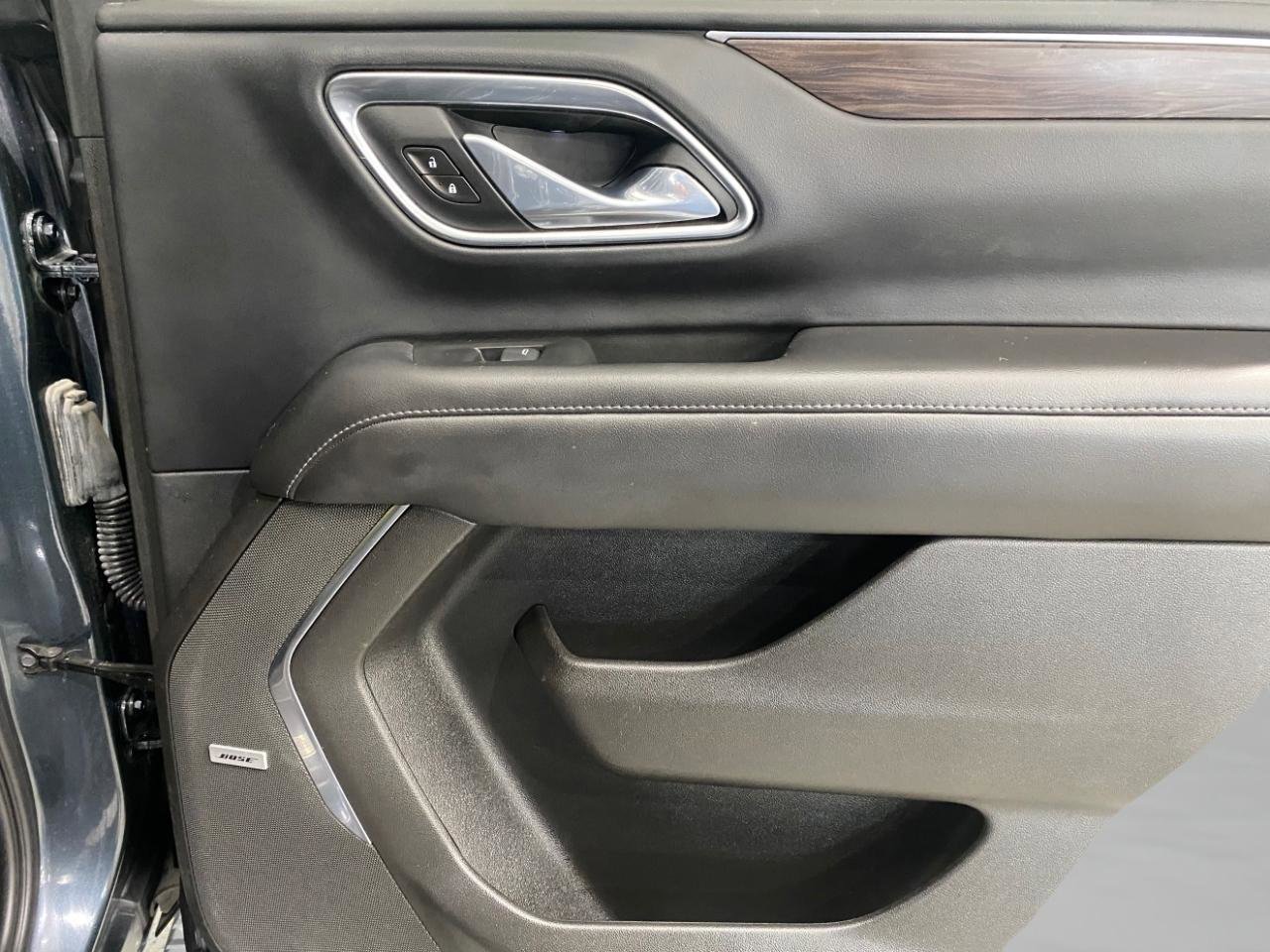 Used 2021 Chevrolet Tahoe Z71 w/ Rear Media and Nav Package image 28