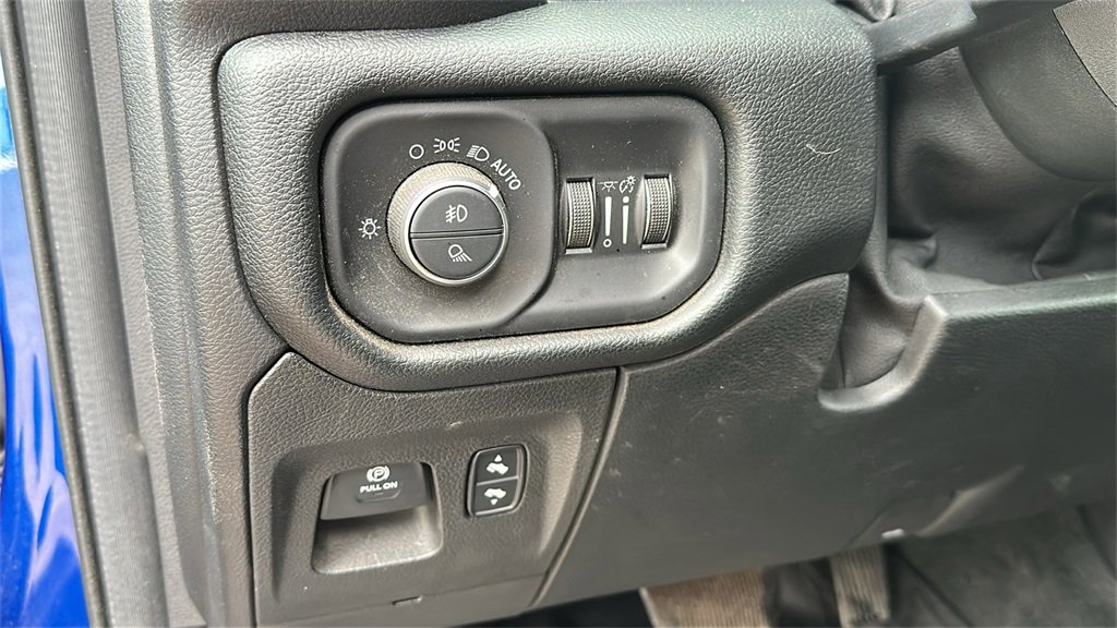 Used 2019 RAM 1500 Big Horn image 16