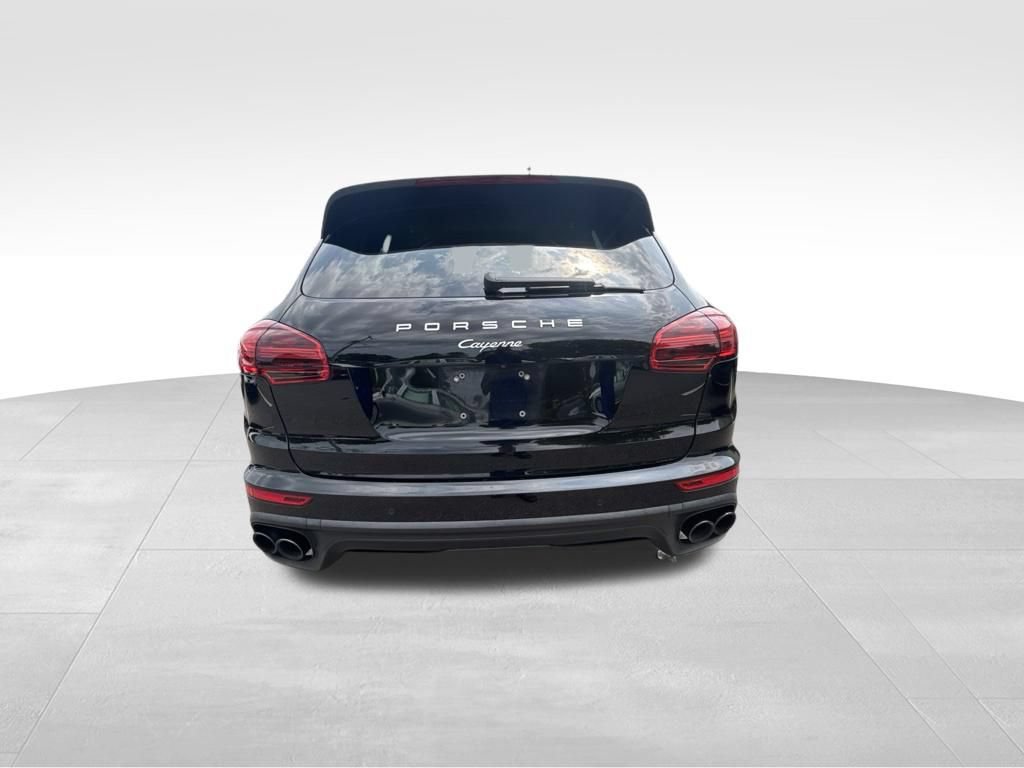 Used 2018 Porsche Cayenne Platinum Edition AWD/4WD image 5