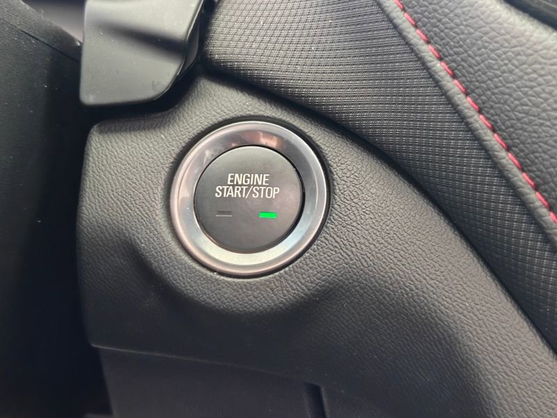 Used 2022 Chevrolet Equinox RS w/ RS Leather Package image 39