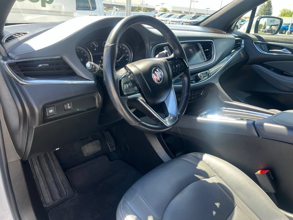 Used 2023 Buick Enclave Essence w/ Experience Buick Package FWD image 30