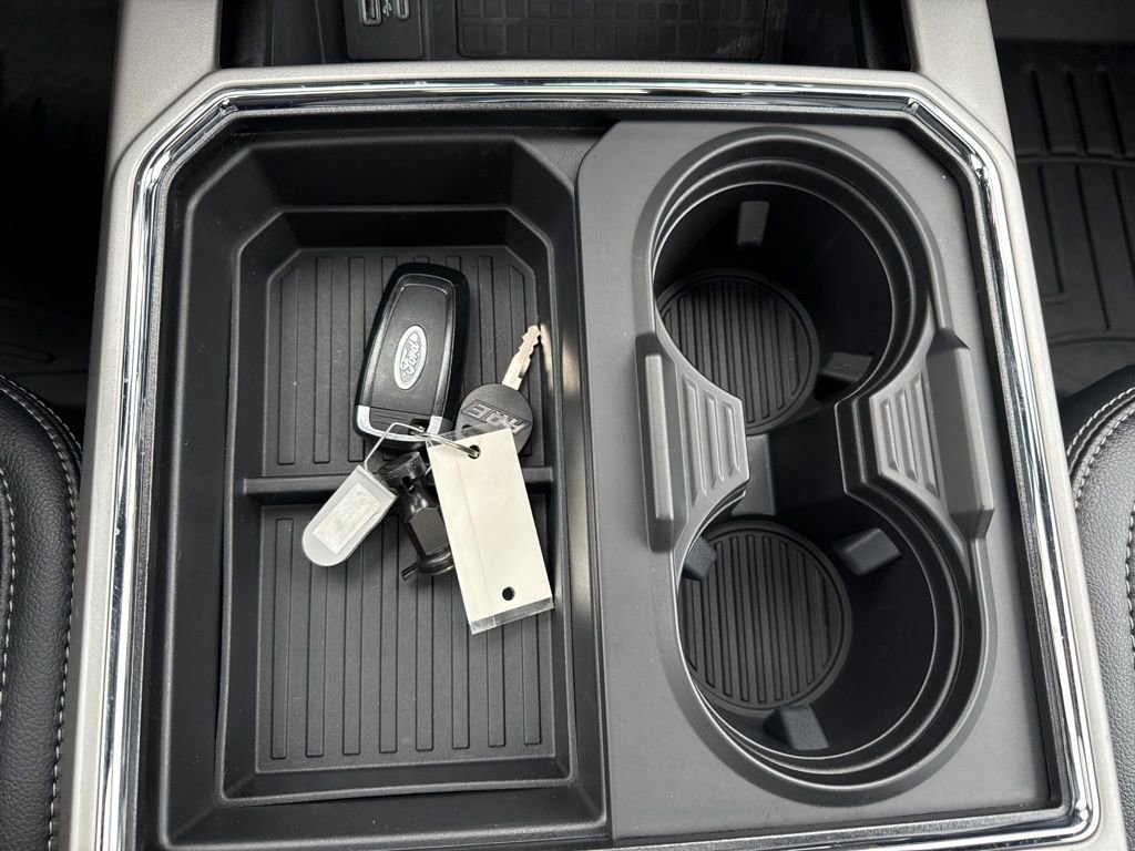 Certified 2022 Ford F350 Lariat w/ Lariat Ultimate Package image 33