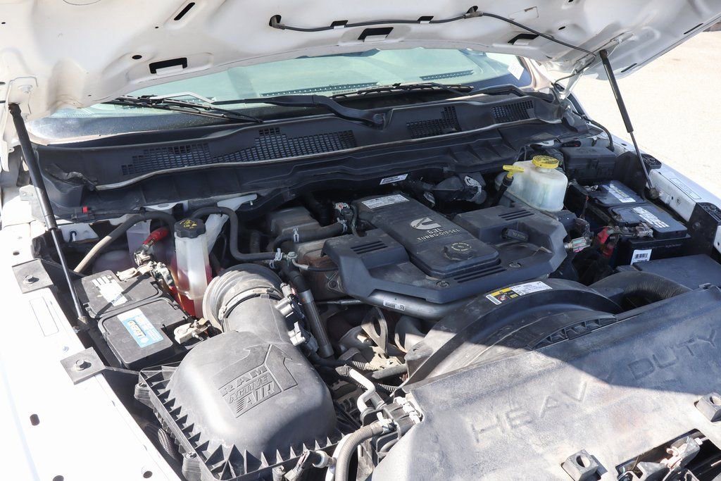 Used 2018 RAM 4500 Tradesman w/ Power & Remote Entry Group image 13