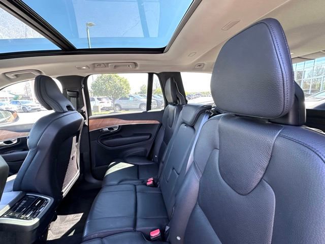 Used 2023 Volvo XC90 B5 Plus w/ Protection Package AWD/4WD image 19