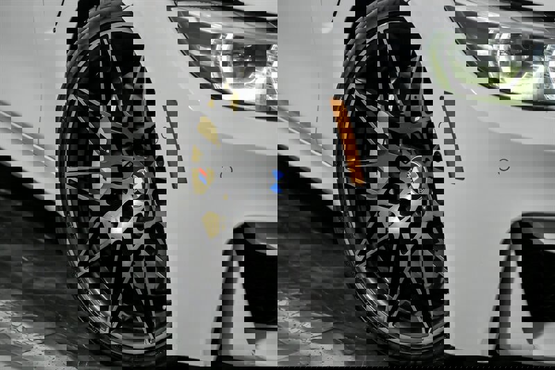 Used 2020 BMW M4 Coupe w/ Competition Package image 3