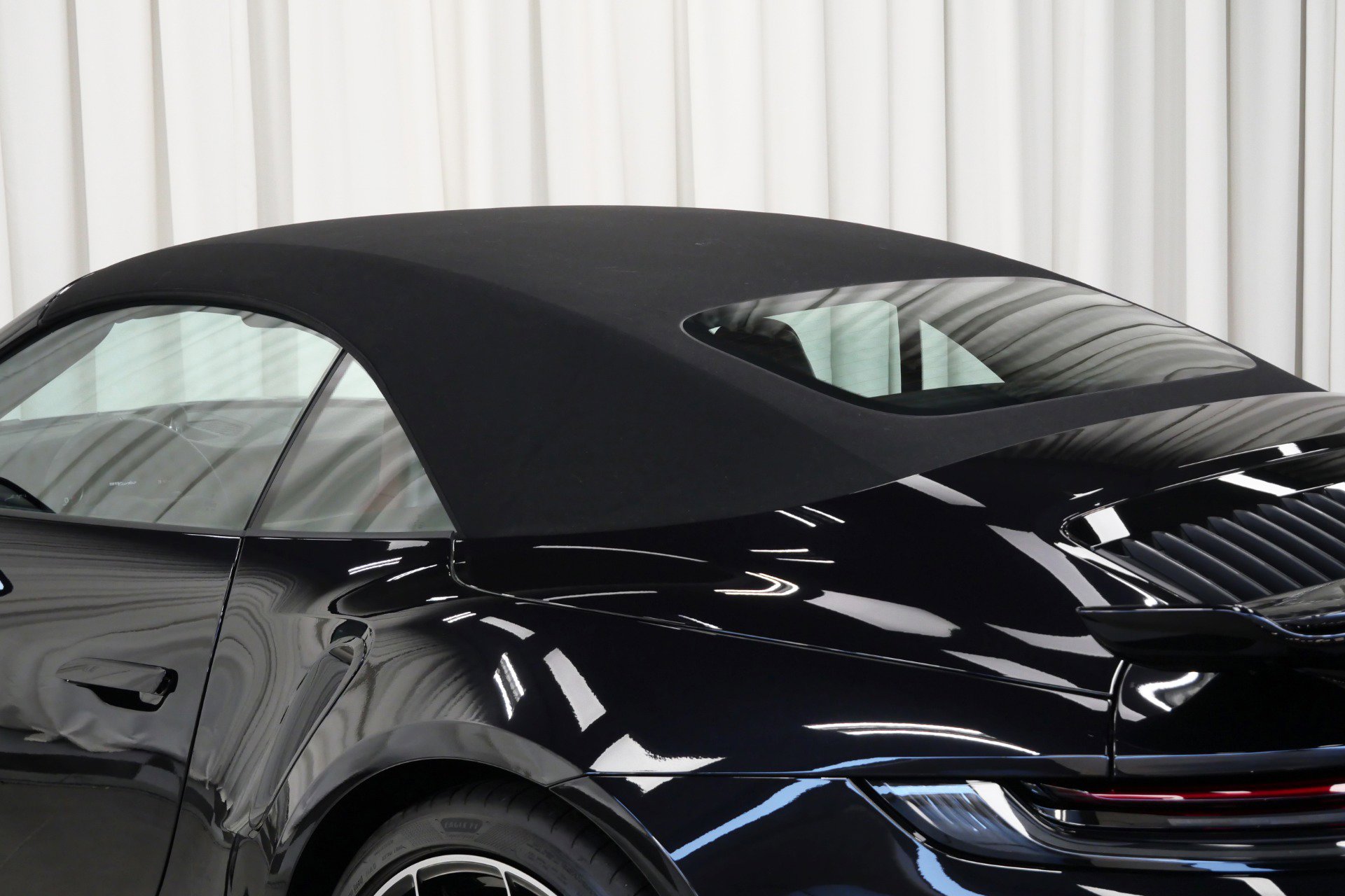 Used 2024 Porsche 911 Turbo image 17