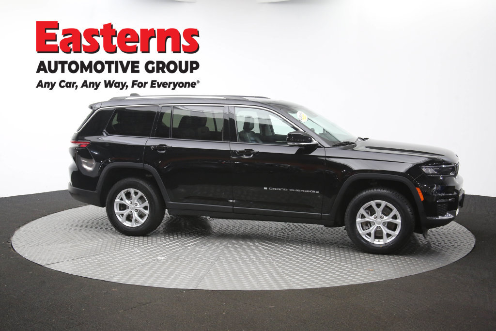 Used 2023 Jeep Grand Cherokee L Limited AWD/4WD image 51