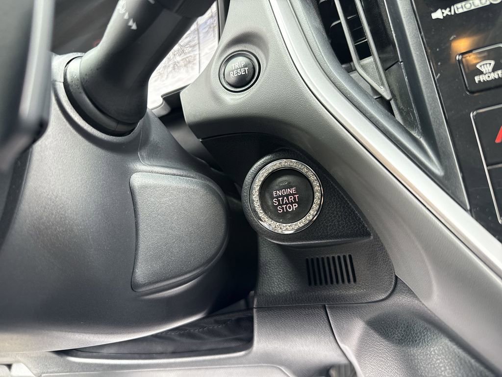 Used 2024 Subaru Crosstrek 2.0i Premium image 14