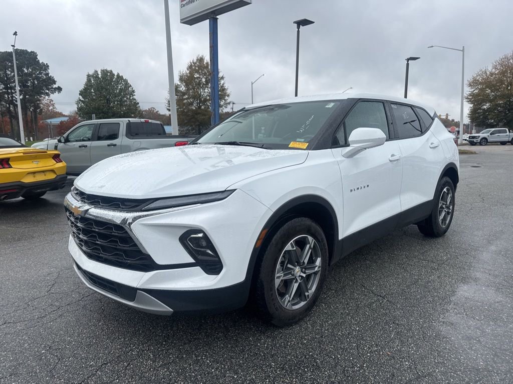 Used 2025 Chevrolet Blazer LT