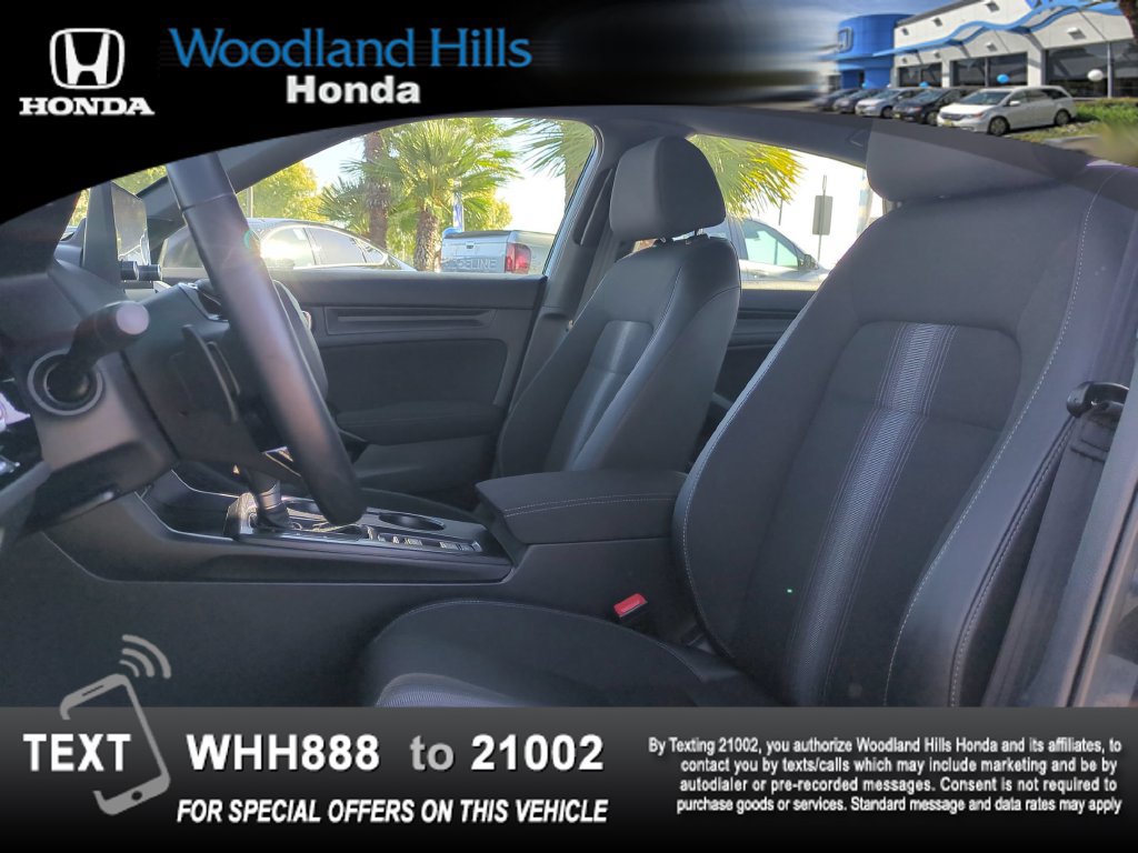 Used 2025 Honda Civic Sport image 18