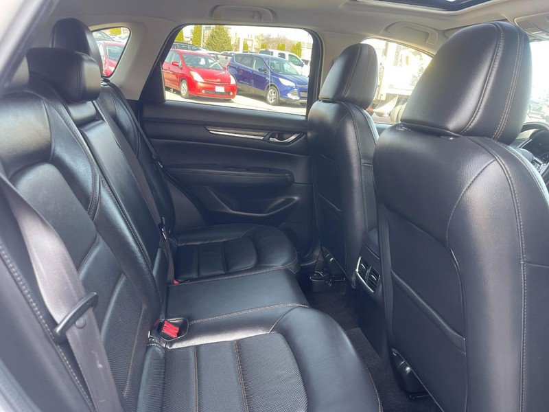 Used 2019 MAZDA CX-5 Grand Touring w/ GT Premium Package image 14