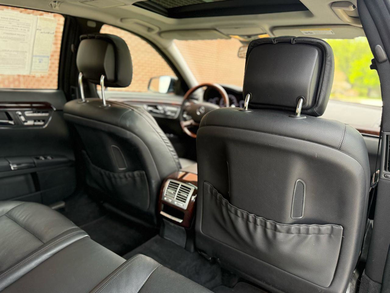 Used 2013 Mercedes-Benz S 550 4MATIC image 36