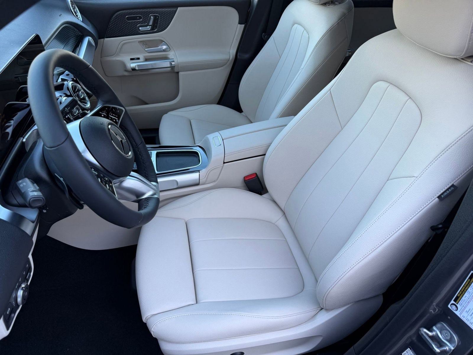 New 2026 Mercedes-Benz GLB 250 4MATIC image 5