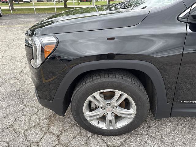 Certified 2022 GMC Terrain SLE w/ Driver Convenience Package AWD/4WD image 47