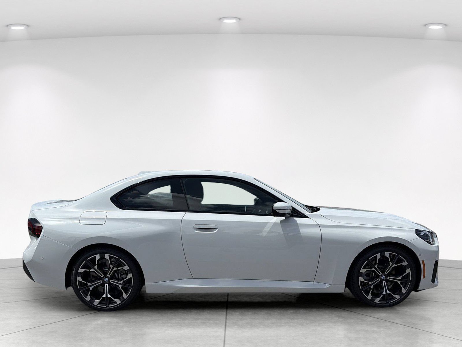 New 2026 BMW 230i Coupe w/ Convenience Package RWD image 3