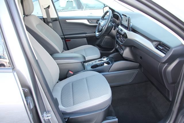 Used 2022 Ford Escape SE w/ Cold Weather Package AWD/4WD image 36