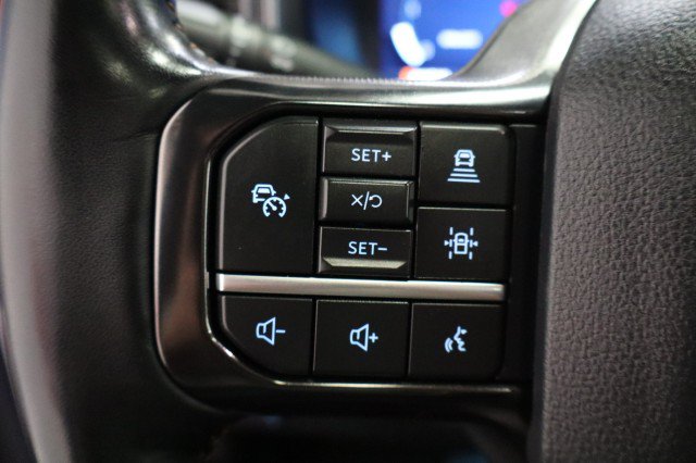 Used 2024 Ford F350 Platinum w/ FX4 Off-Road Package AWD/4WD image 43
