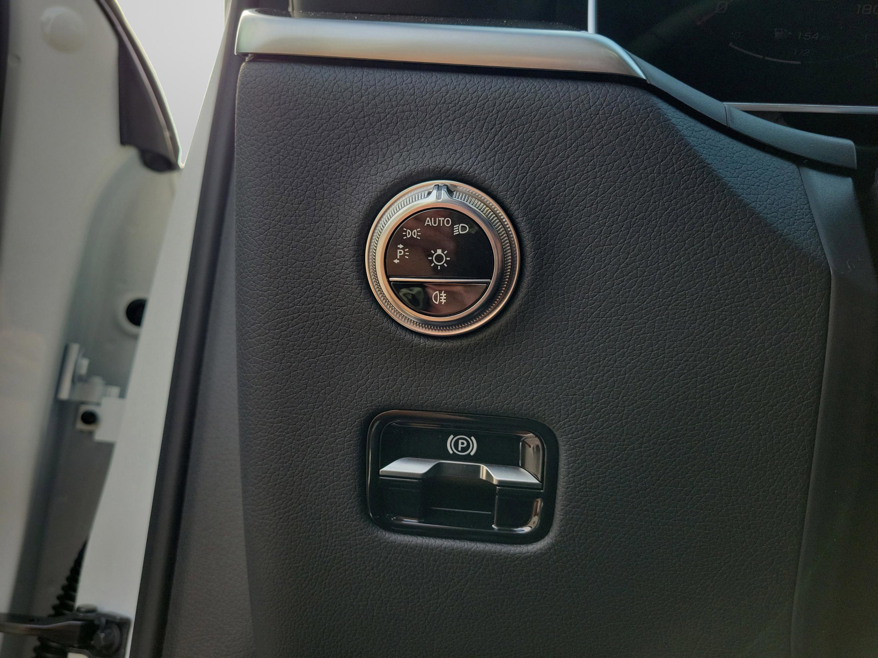 New 2026 Mercedes-Benz GLC 43 AMG 4MATIC image 27