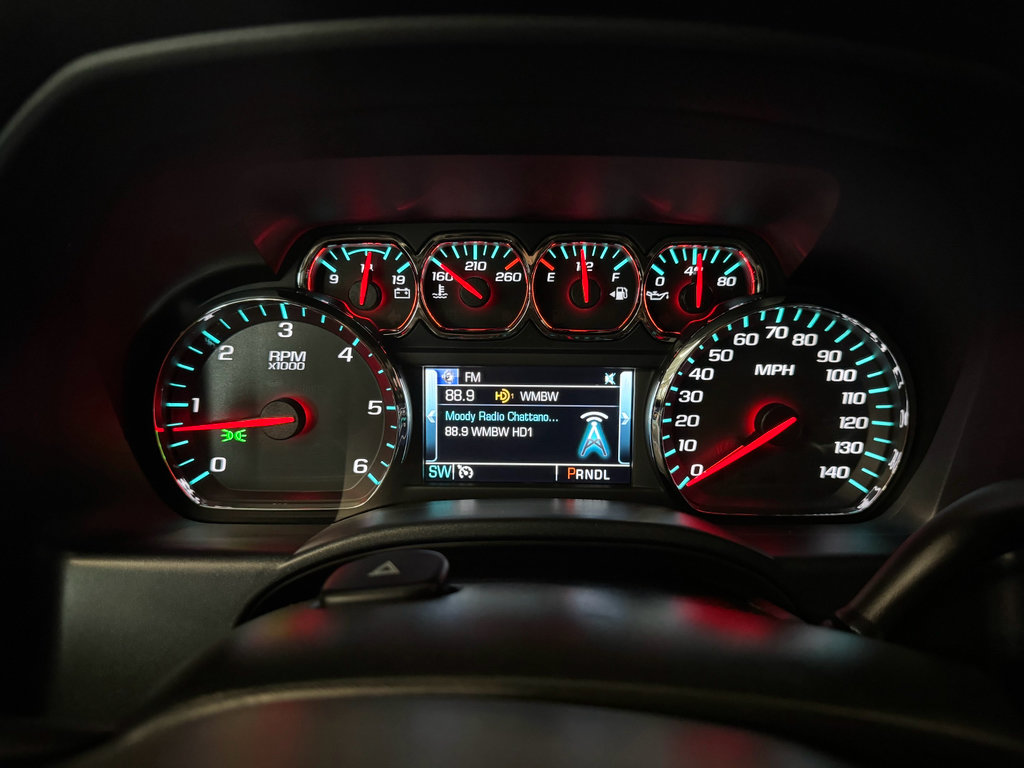 Used 2018 Chevrolet Silverado 1500 LT AWD/4WD image 22