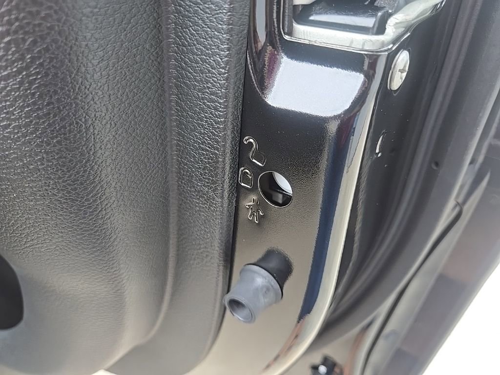 New 2026 RAM 1500 Laramie w/ Night Edition image 93