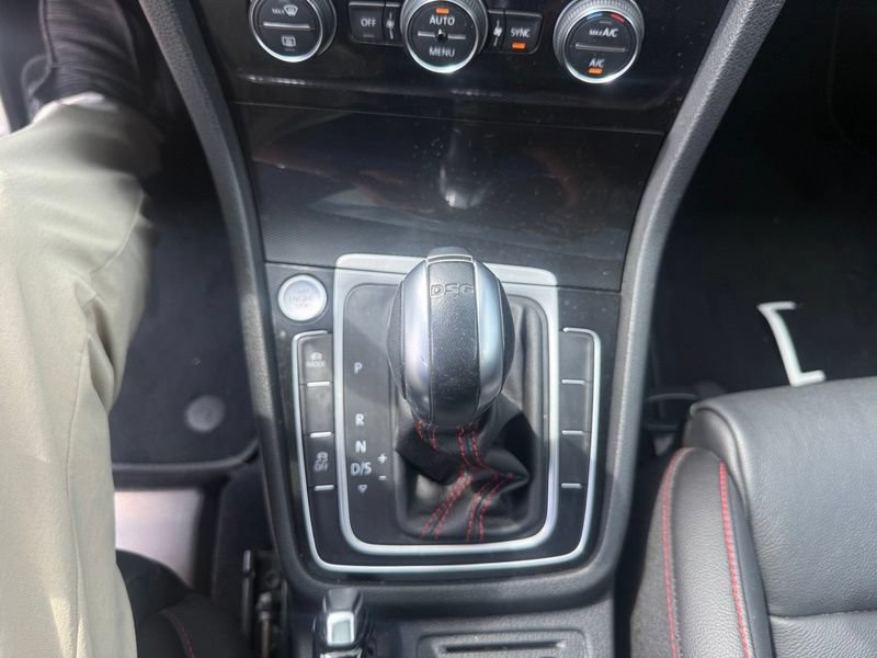 Used 2017 Volkswagen GTI Autobahn FWD image 14