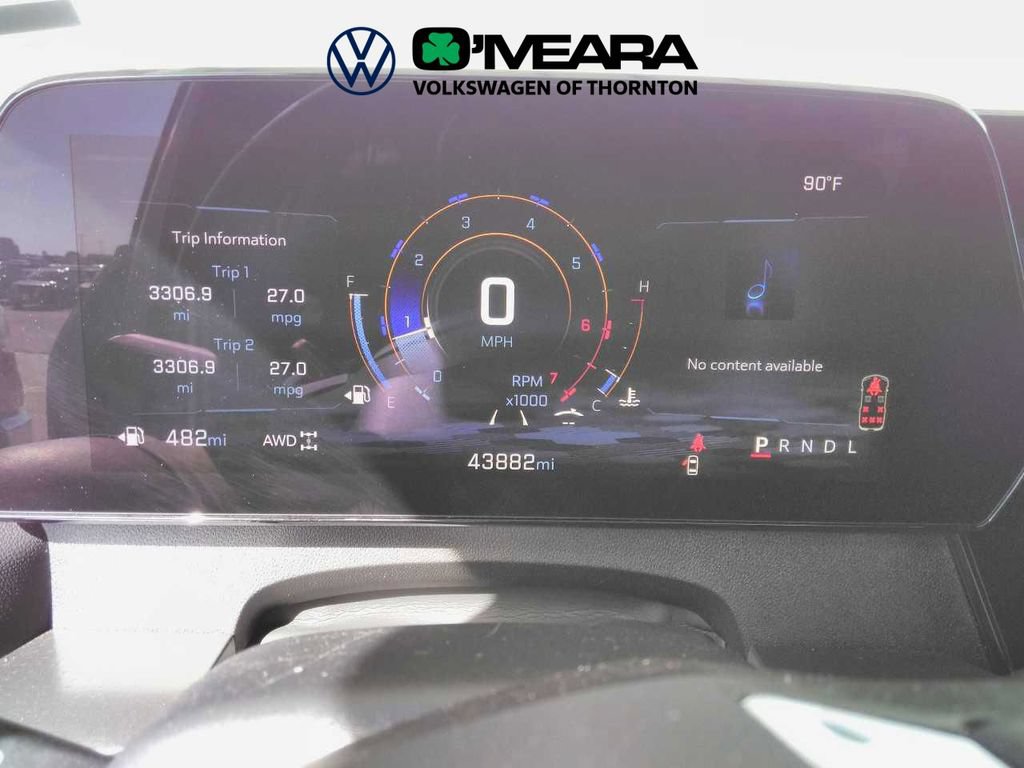Used 2025 Chevrolet Traverse LT AWD/4WD image 6