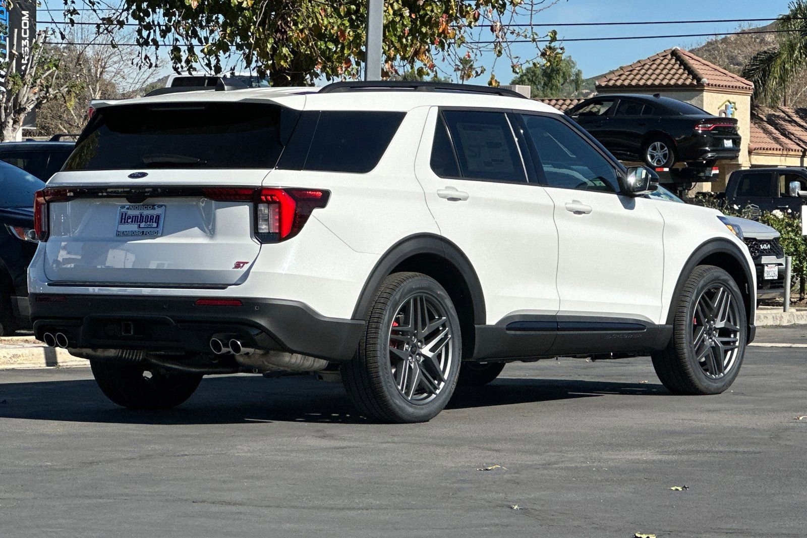 New 2026 Ford Explorer ST image 4