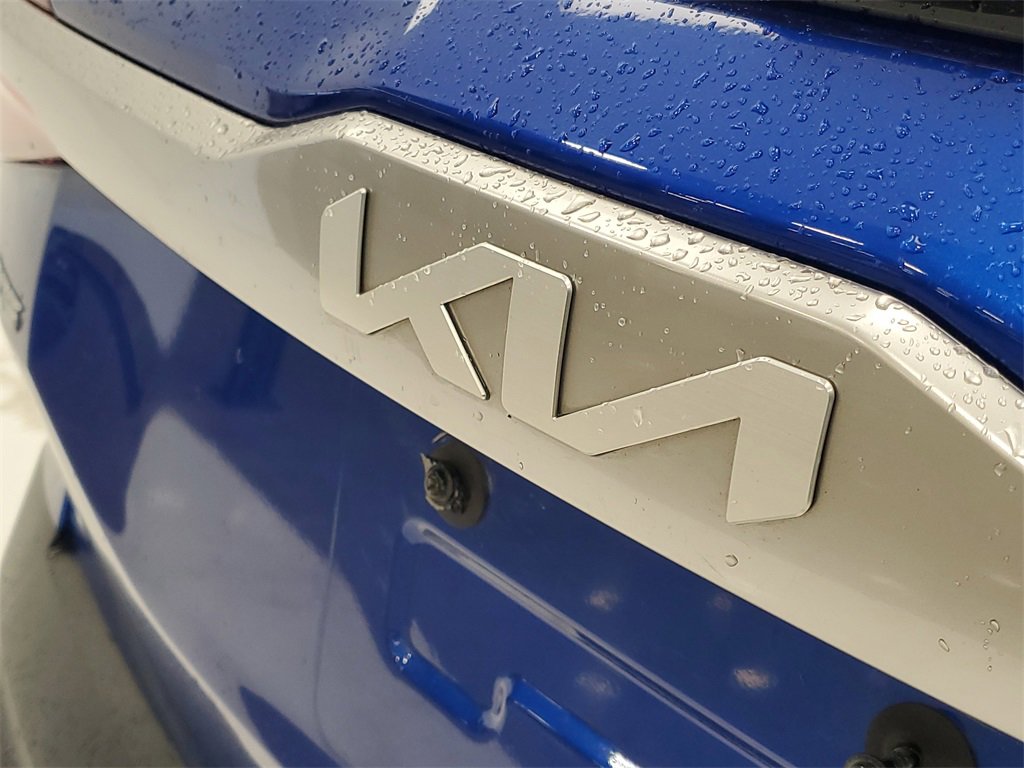 Certified 2022 Kia Seltos LX image 7