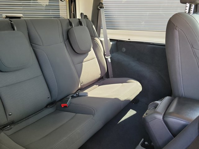 Used 2019 Jeep Wrangler Sport AWD/4WD image 16